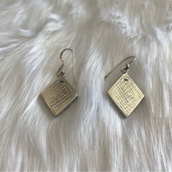 Vintage Silver Drop Earrings With Pearl Finish - Picture 2 of 3